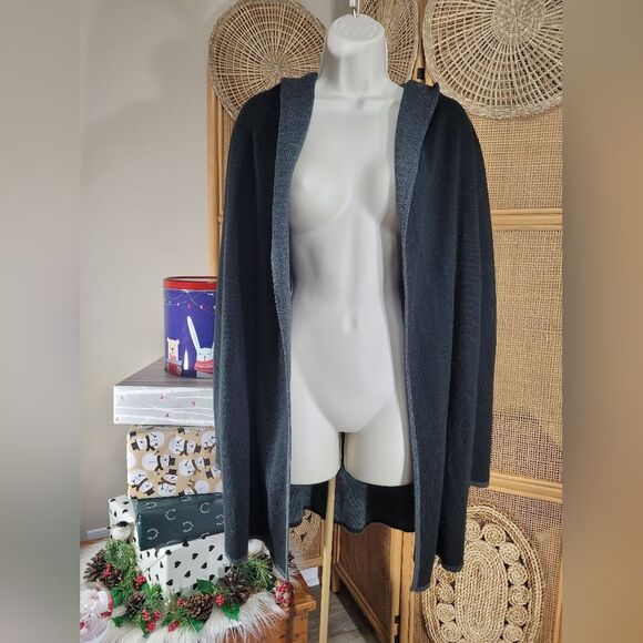 Sweaters - Nwot 48% WOOL Bnci By Blanc Noir Hoodie Cartigan, Medium Weight Warmth. Medium
